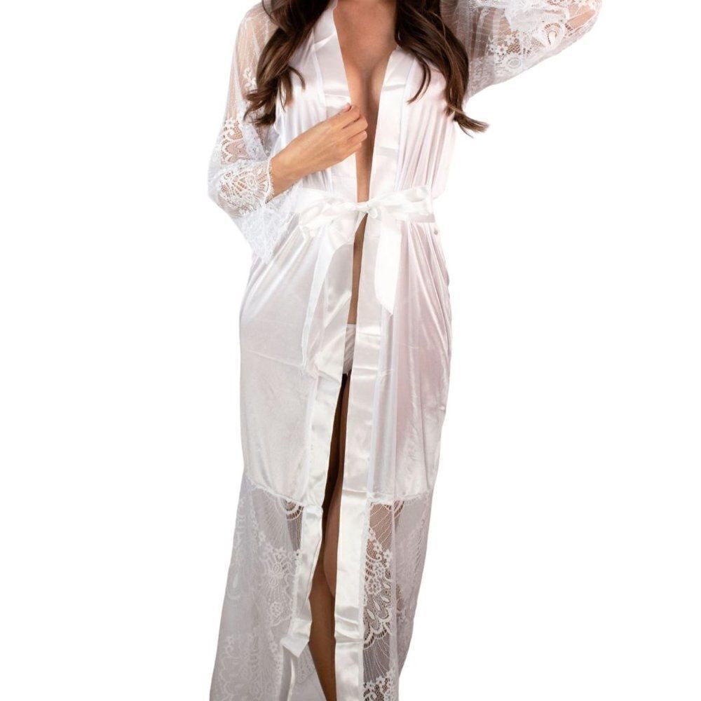 NWT Fleur Cachee "Seraphine" Robe